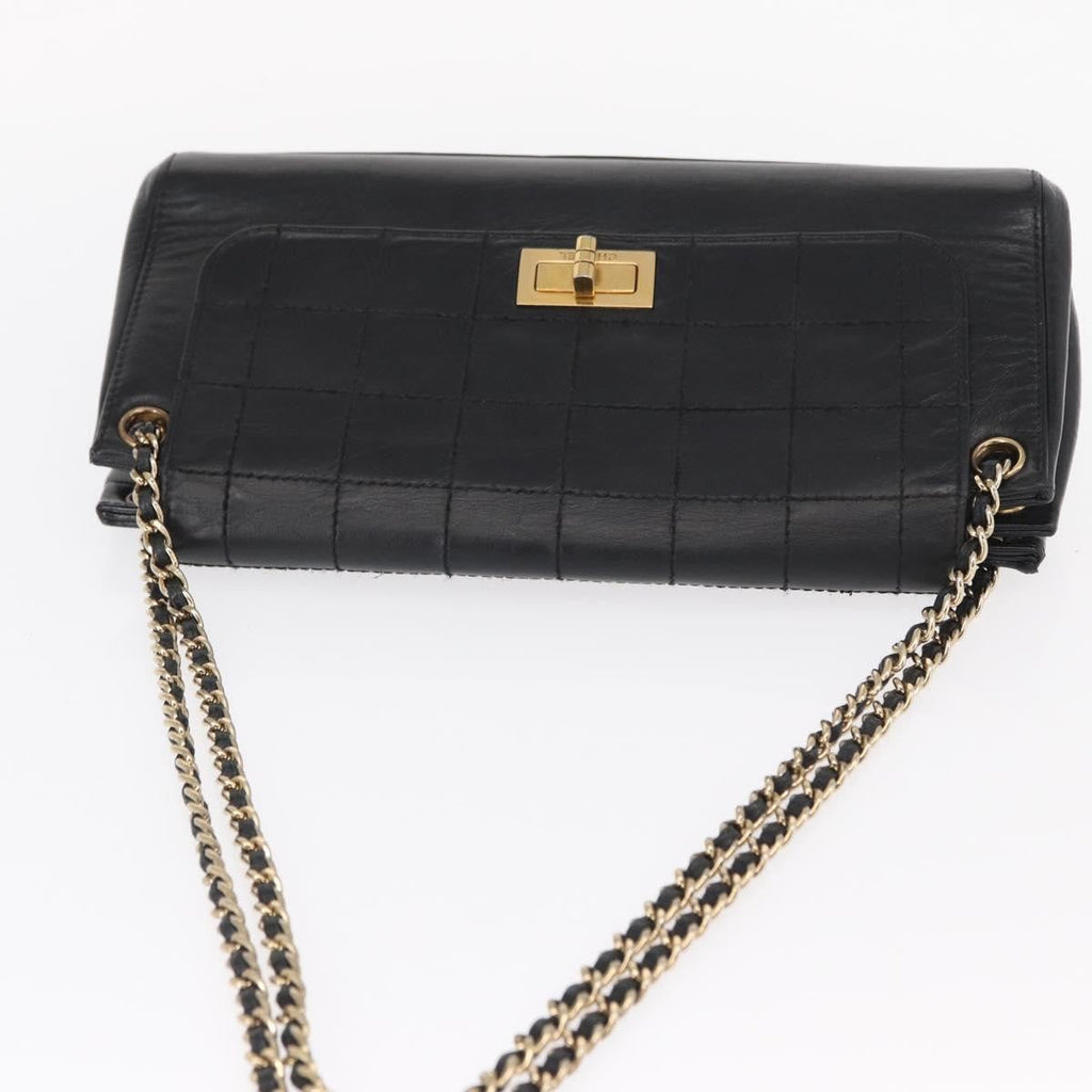 Chanel Chocolate Bar Accordion Reissue Flap Bag Quilted Lambskin Black Leather Shoulder Bag Bag (Pre-Owned)