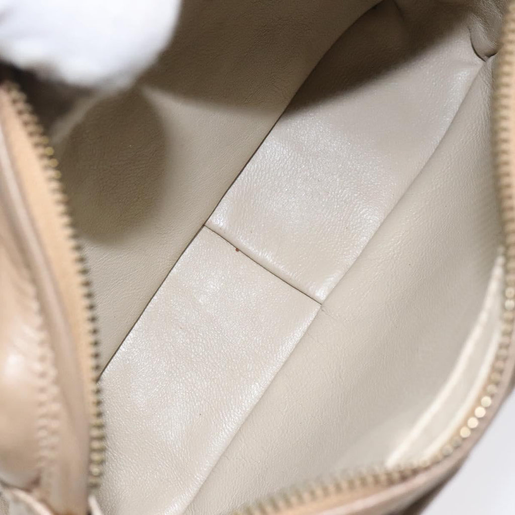 Chanel Vintage Diamond Cc Camera Bag Quilted Leather Beige Leather Shoulder Bag Bag (Pre-Owned)