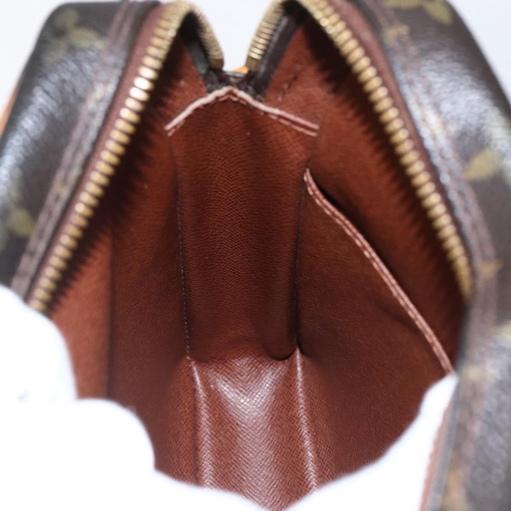 Louis Vuitton Amazone Bag Monogram Canvas Brown Canvas Shoulder Bag Bag (Pre-Owned)