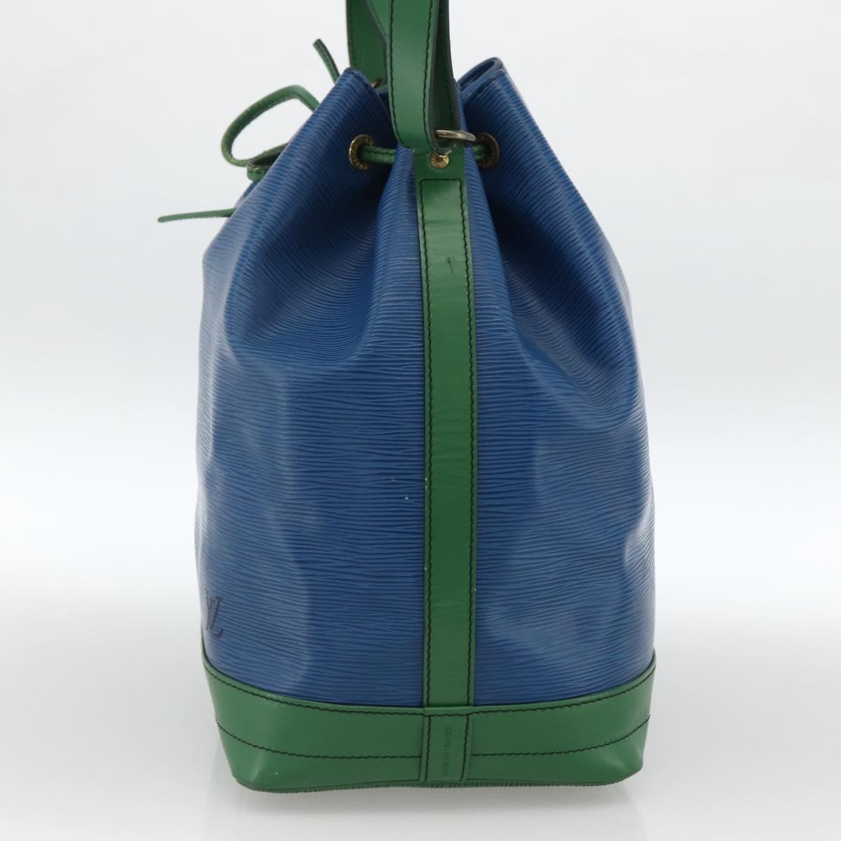 Louis Vuitton Bicolor Noe Handbag Epi Leather Blue Leather Shoulder Bag Bag (Pre-Owned)