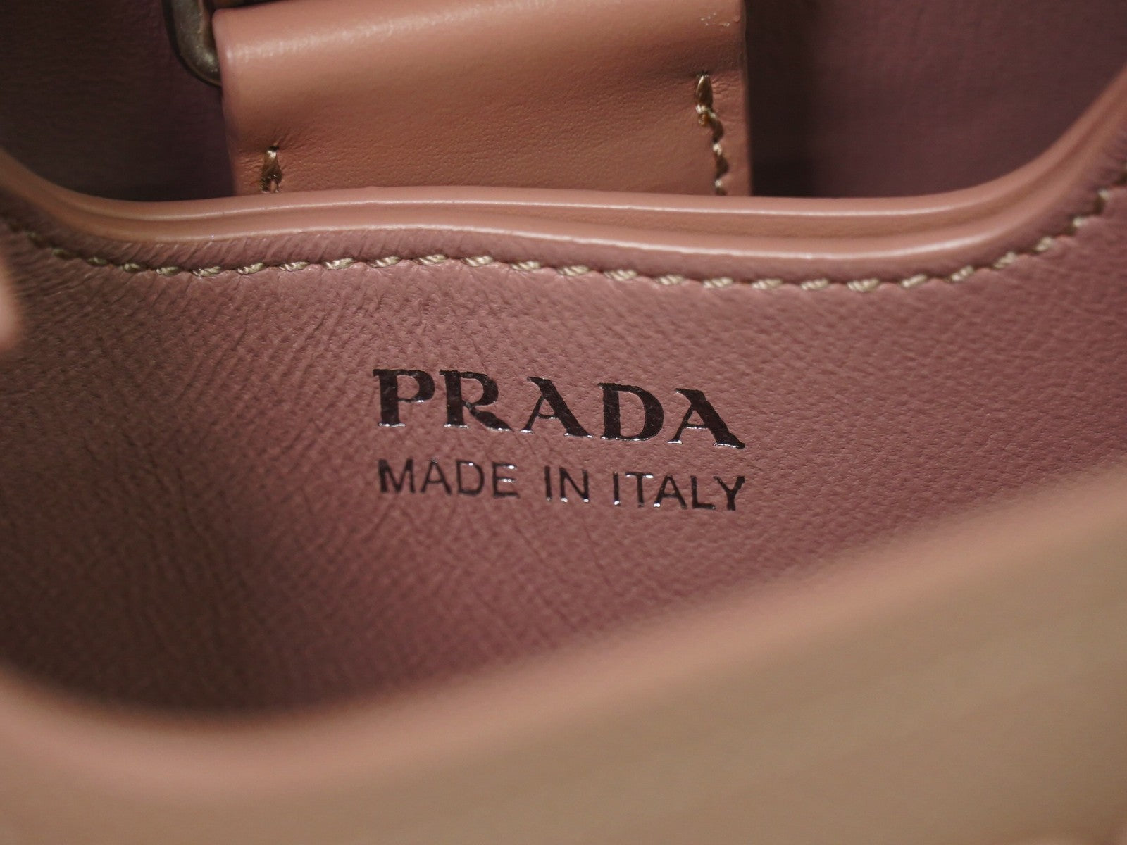 Prada Panier Bucket Bag Saffiano Leather Beige Leather Bag (Pre-Owned)