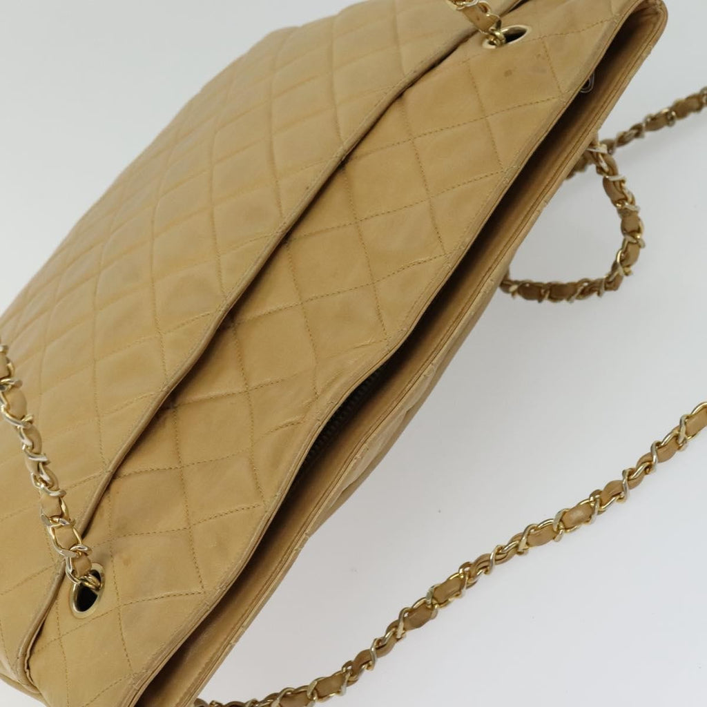 Chanel Vintage Shoulder Bag Leather Beige Leather Shoulder Bag Bag (Pre-Owned)