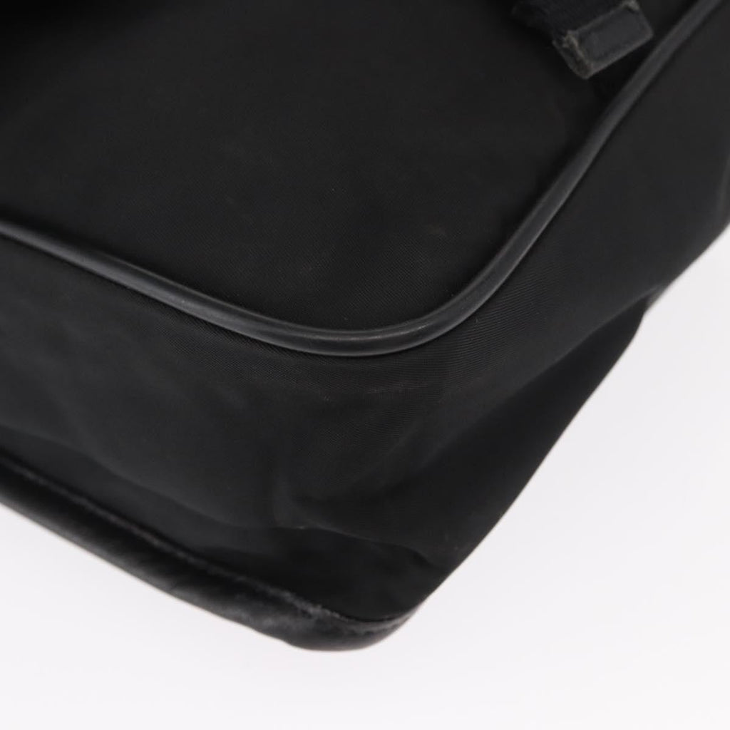 Prada Logo Flap Messenger Bag Tessuto Black Nylon Shoulder Bag Bag (Pre-Owned)