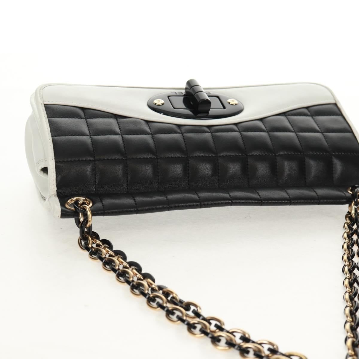 Chanel Chocolate Bar Mademoiselle Shoulder Bag Quilted Lambskin Black Leather Shoulder Bag Bag (Pre-Owned)