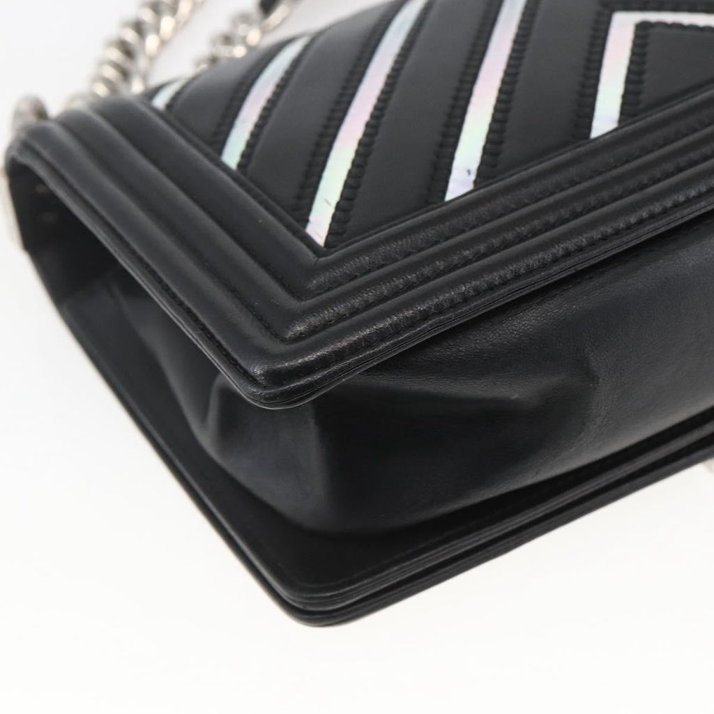 Chanel Boy Flap Bag Chevron Lambskin With Holographic Pvc Black Leather Shoulder Bag Bag (Pre-Owned)
