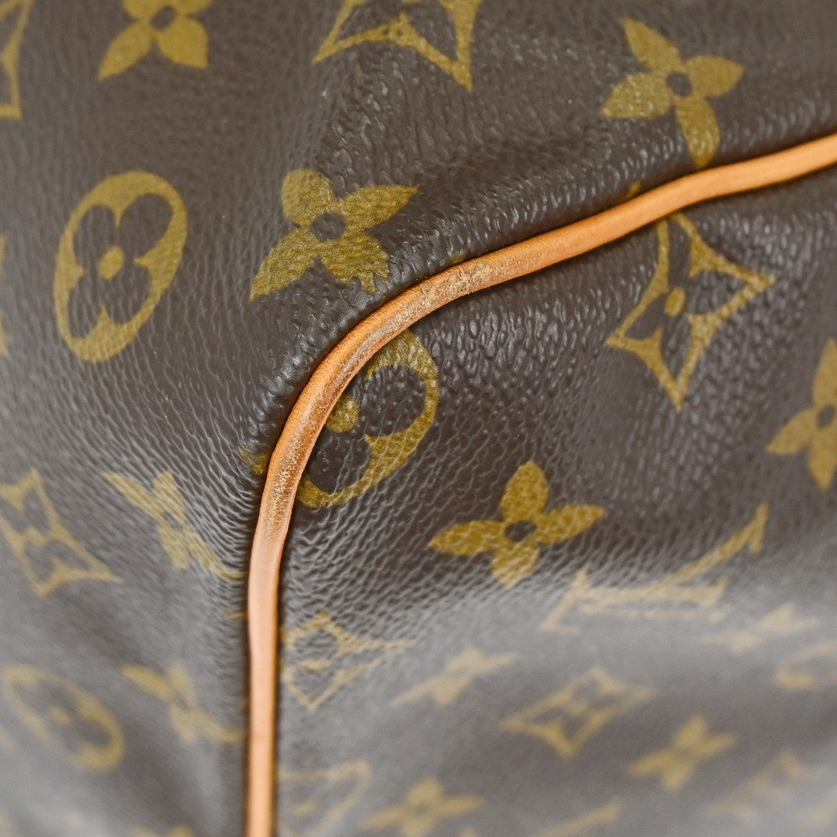 Louis Vuitton Keepall Bag Monogram Canvas Brown Canvas Travel Bag Bag (Pre-Owned)
