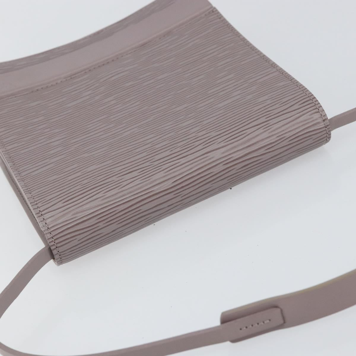 Louis Vuitton Biarritz Shoulder Bag Epi Leather Purple Leather Clutche & Pouche Bag (Pre-Owned)