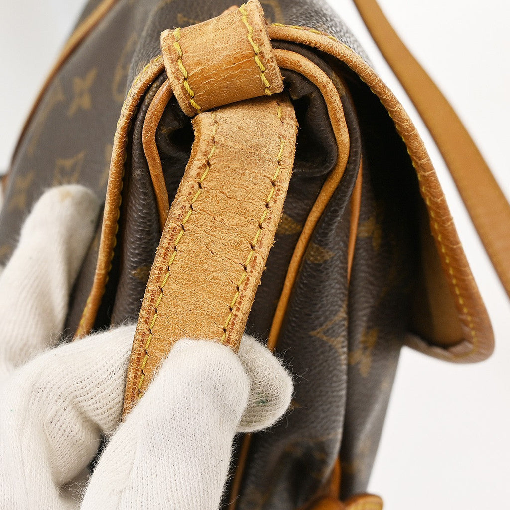 Louis Vuitton Saumur Handbag Monogram Canvas Brown Canvas Shoulder Bag Bag (Pre-Owned)