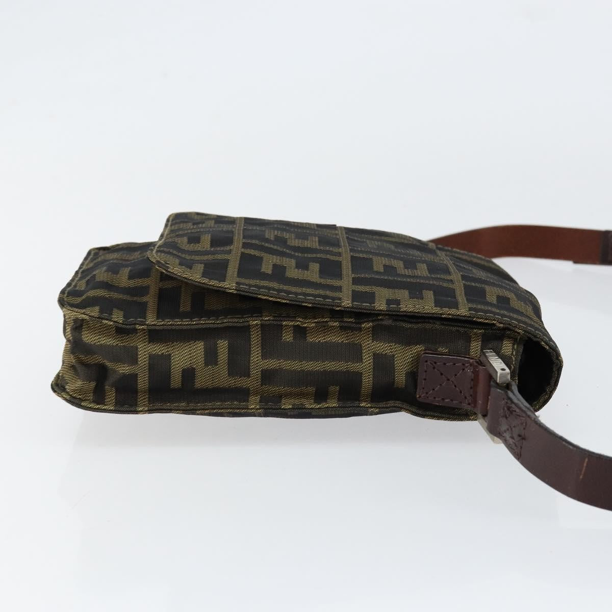 Fendi Flat Messenger Bag Zucca Canvas Brown Canvas Shoulder Bag Bag (Pre-Owned)
