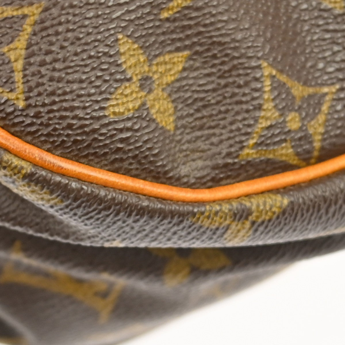 Louis Vuitton Saumur Handbag Monogram Canvas Brown Canvas Shoulder Bag Bag (Pre-Owned)