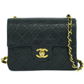 Chanel Vintage Square Classic Single Flap Bag Quilted Leather Black Leather Handbag (Pre-Owned)