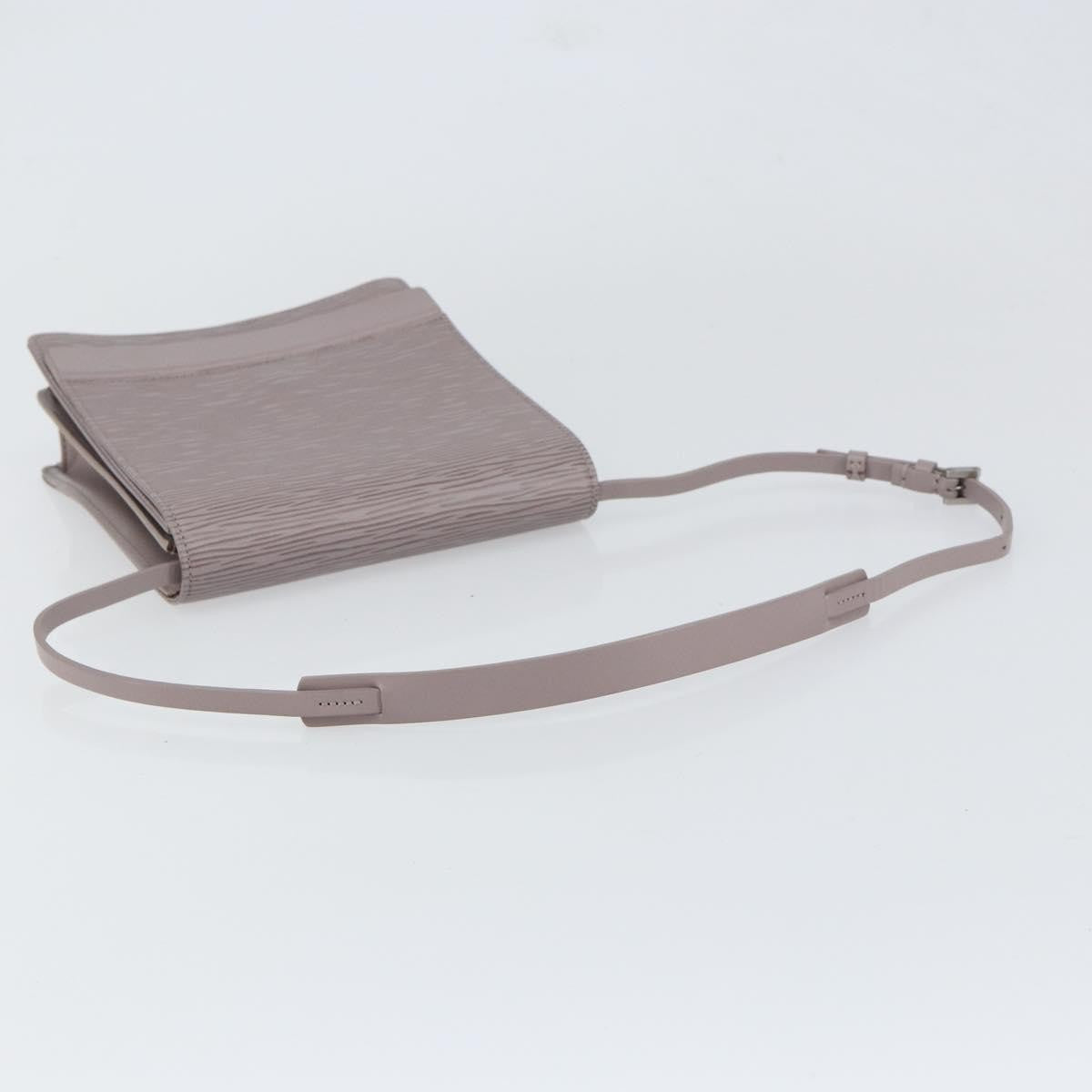 Louis Vuitton Biarritz Shoulder Bag Epi Leather Purple Leather Clutche & Pouche Bag (Pre-Owned)