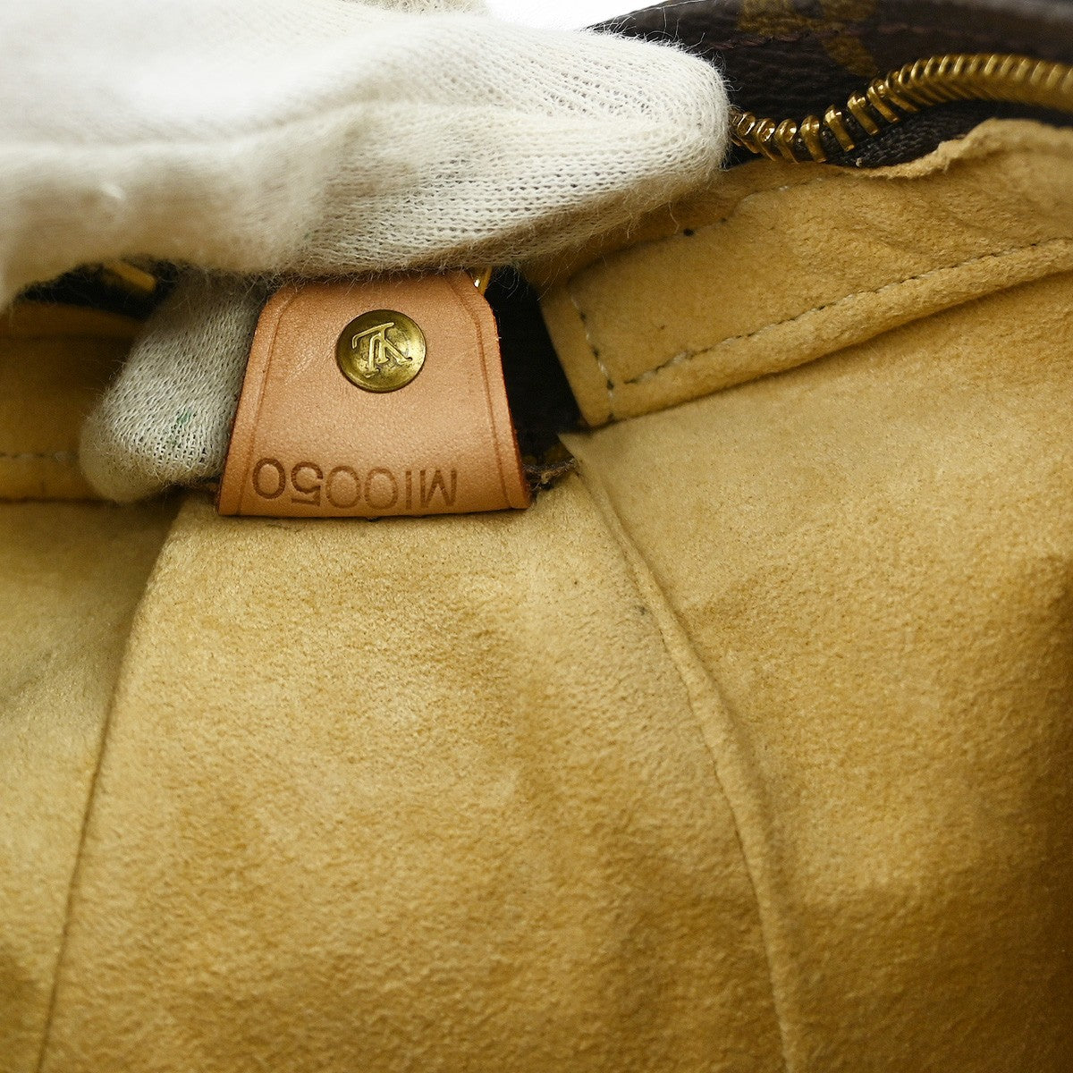 Louis Vuitton Monogram Looping Handbag Monogram Canvas Brown Canvas Shoulder Bag Bag (Pre-Owned)