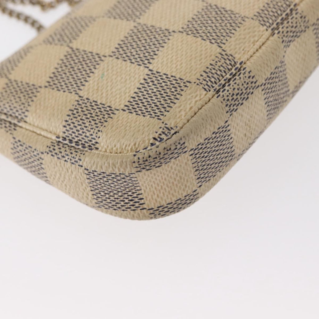 Louis Vuitton Mini Pochette Accessoires Damier Canvas White Canvas Clutche & Pouche Bag (Pre-Owned)