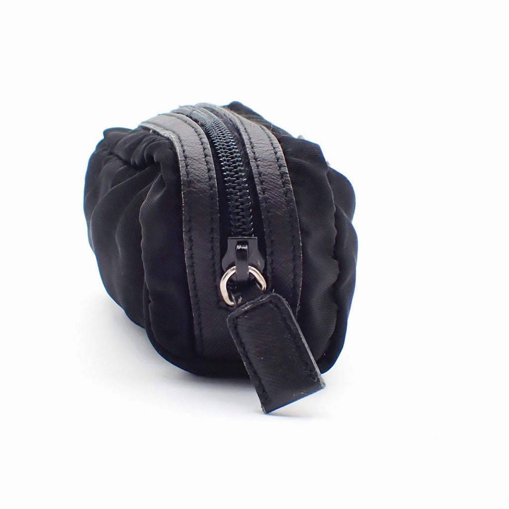 Prada Padded Zip Belt Bag Tessuto Black Nylon Clutche & Pouche Bag (Pre-Owned)