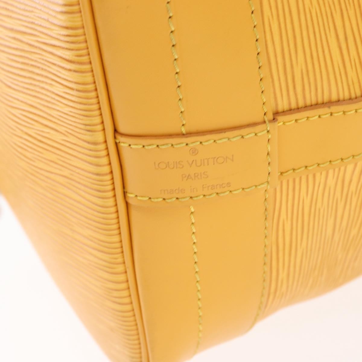 Louis Vuitton Noe Handbag Epi Leather Yellow Leather Shoulder Bag Bag (Pre-Owned)