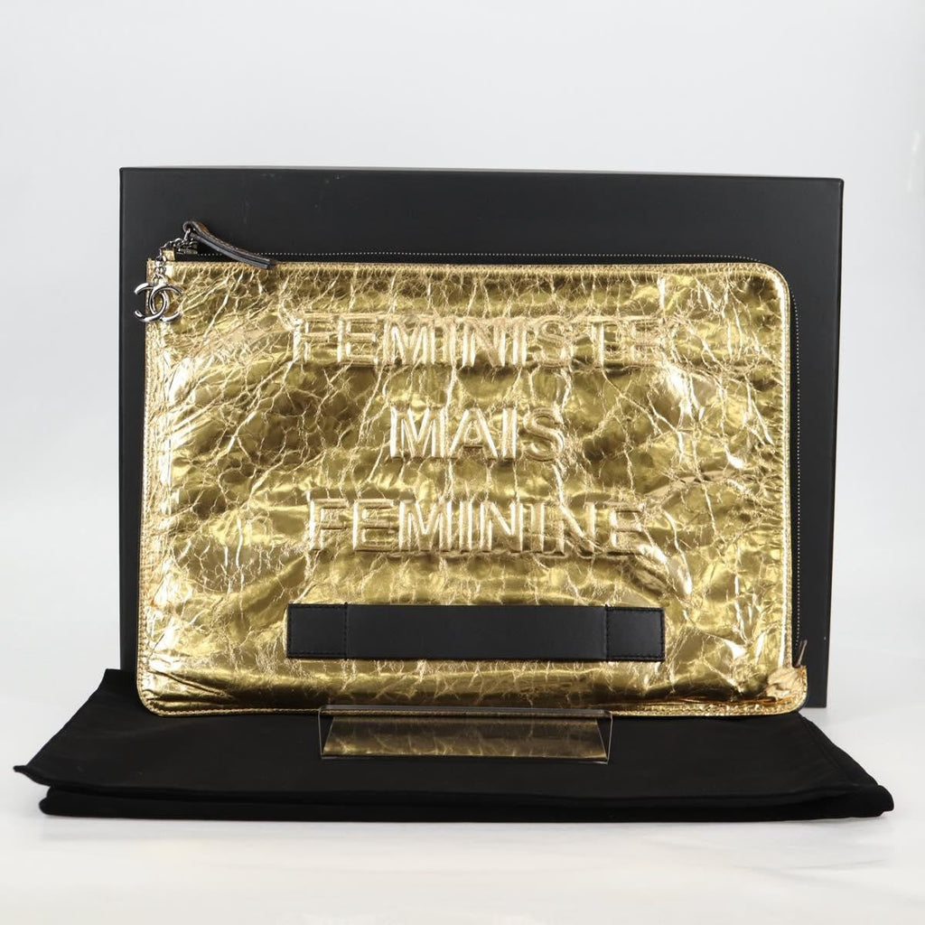 Chanel Feminine Pouch Crinkled Leather Gold Leather Clutche & Pouche Bag (Pre-Owned)
