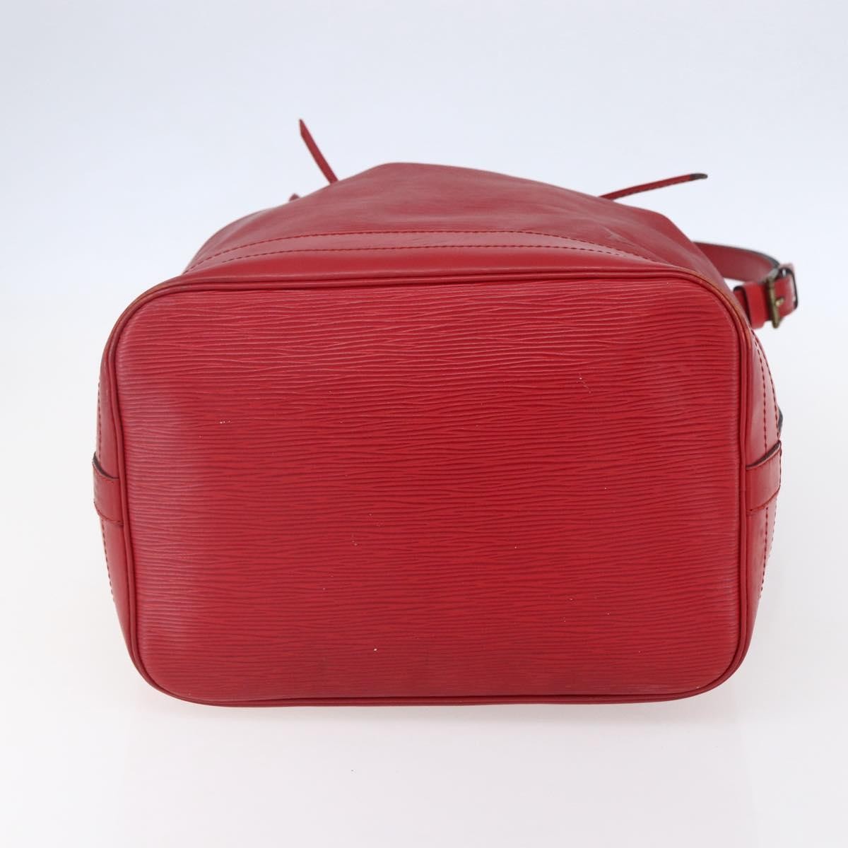 Louis Vuitton Noe Shoulder Bag Leather Red Leather Shoulder Bag Bag (Pre-Owned)