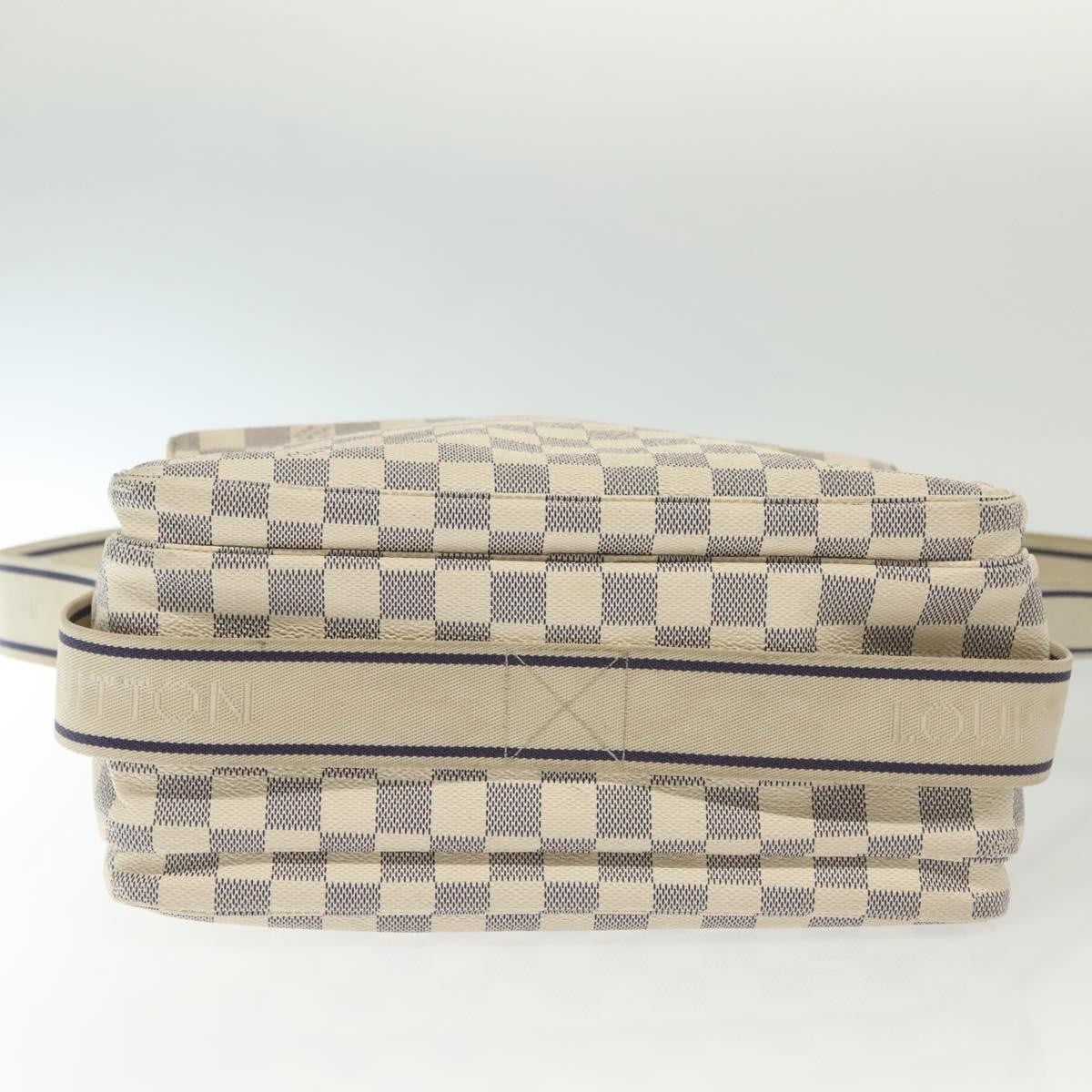 Louis Vuitton Naviglio Handbag Damier White Canvas Shoulder Bag Bag (Pre-Owned)