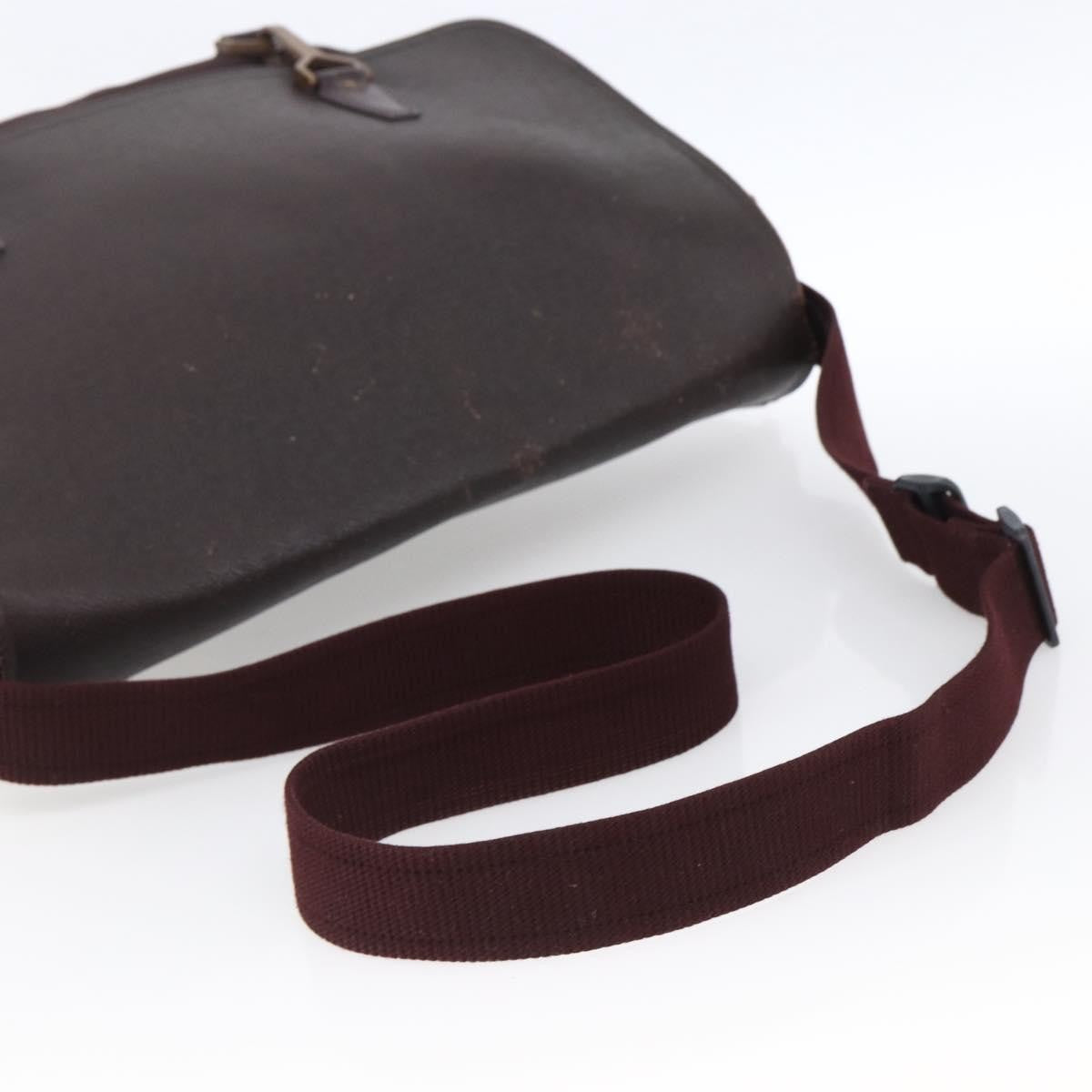 Louis Vuitton Dersou Bag Taiga Leather And Canvas Brown Leather Shoulder Bag Bag (Pre-Owned)