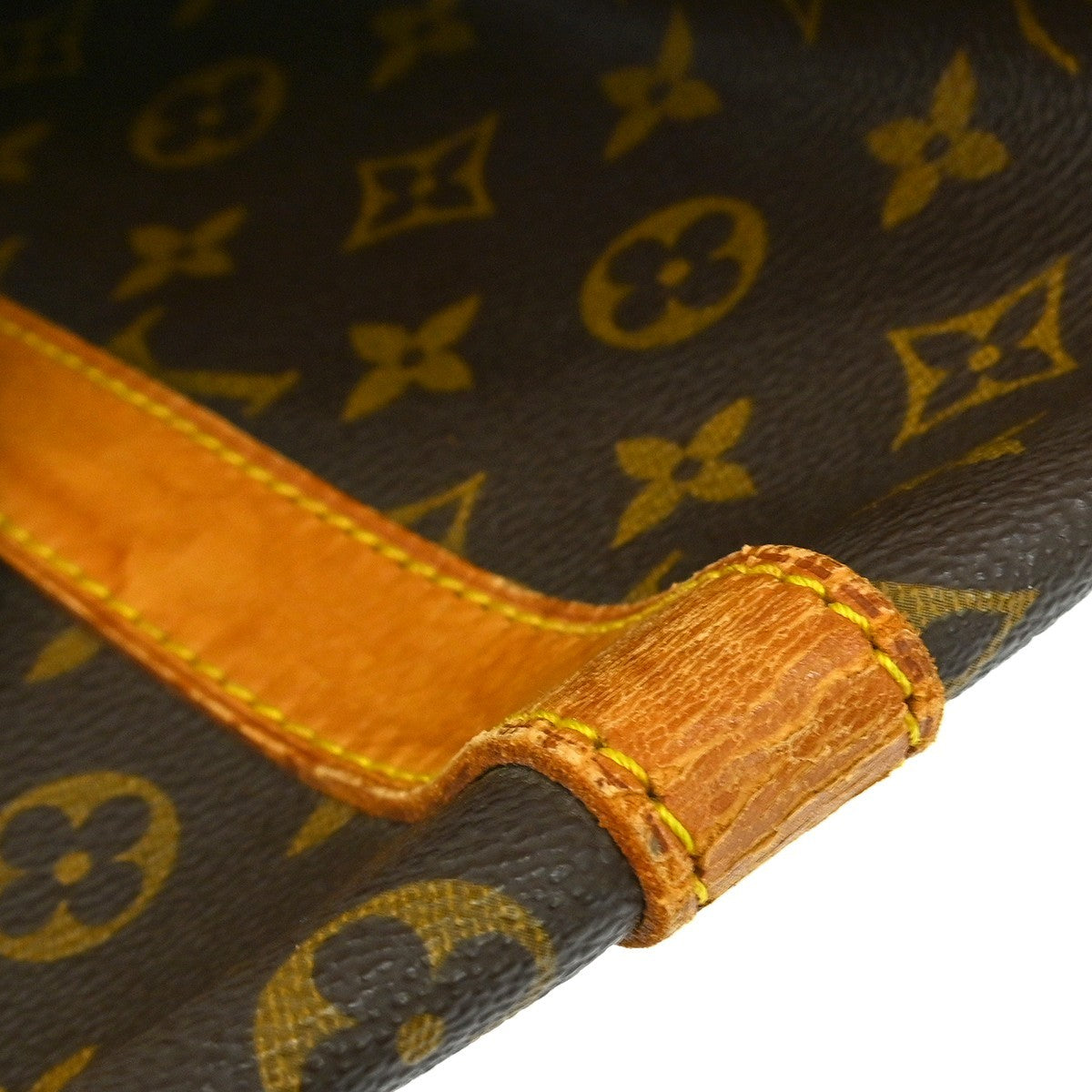 Louis Vuitton Keepall Bag Monogram Canvas Brown Canvas Travel Bag Bag (Pre-Owned)