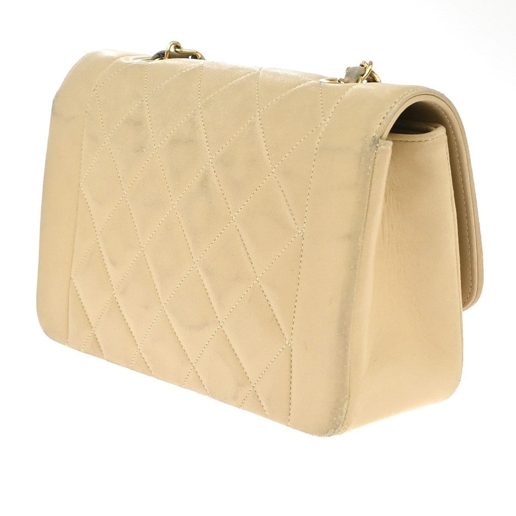 Chanel Diana Flap Bag Quilted Lambskin Beige Leather Shoulder Bag Bag (Pre-Owned)