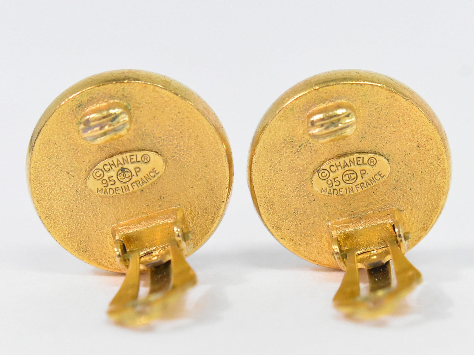 Chanel Cc Hoop Clip-On Earrings Crystal Embellished Metal Gold Gold_Plated Earrings Jewelry (Pre-Owned)