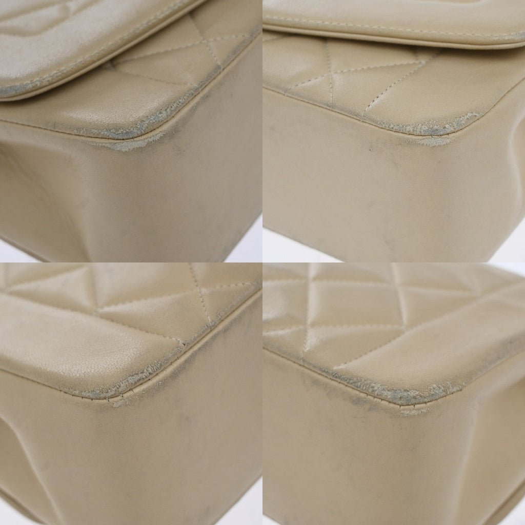 Chanel Diana Flap Bag Quilted Lambskin Beige Leather Shoulder Bag Bag (Pre-Owned)
