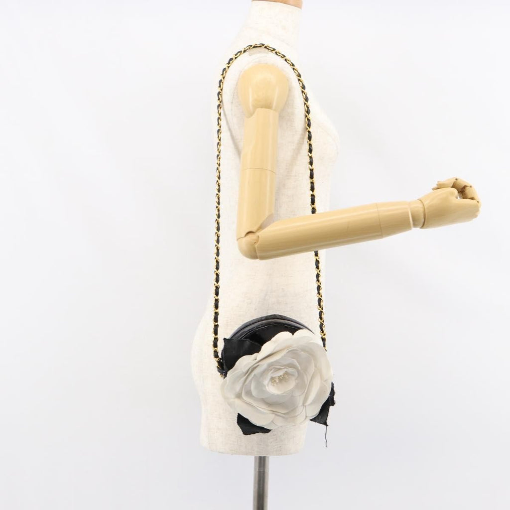 Chanel Vintage Camellia Round Evening Bag Lambskin And Satin Black Patent_Leather Clutche & Pouche Bag (Pre-Owned)