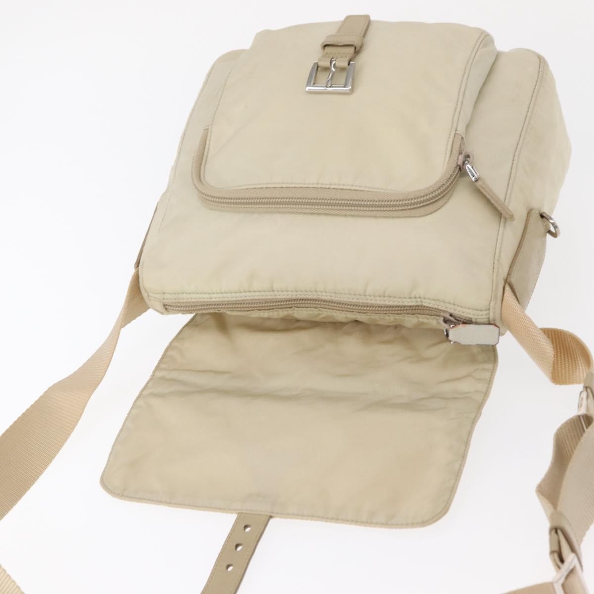 Prada Buckle Messenger Bag Tessuto Beige Nylon Shoulder Bag Bag (Pre-Owned)