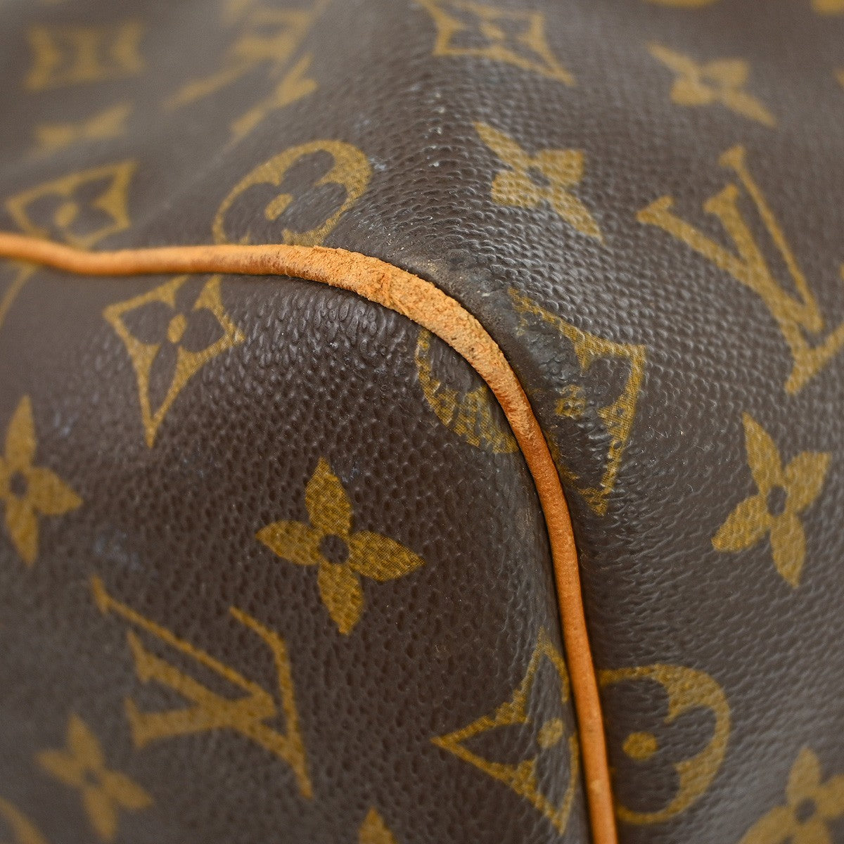 Louis Vuitton Keepall Bag Monogram Canvas Brown Canvas Travel Bag Bag (Pre-Owned)