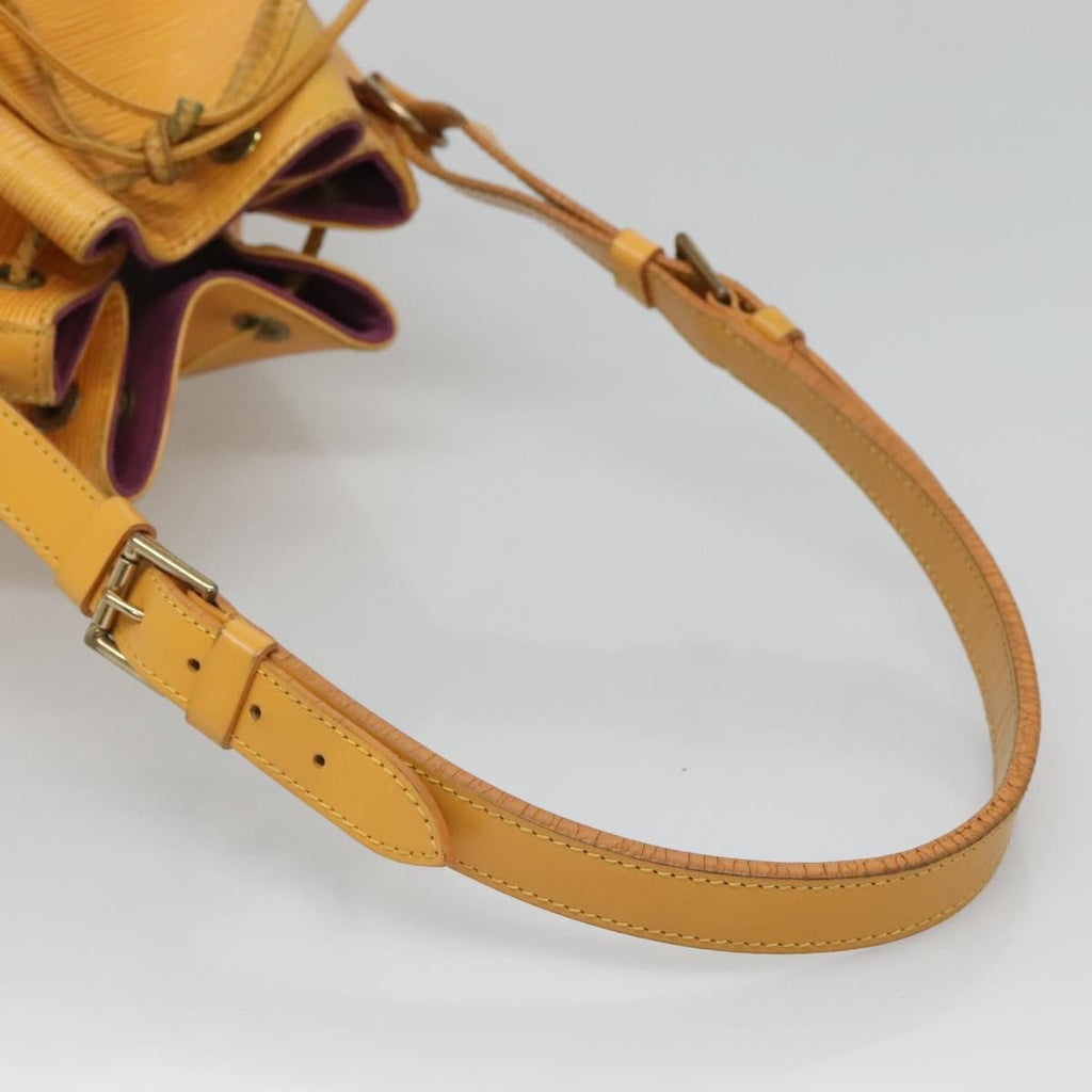 Louis Vuitton Noe Handbag Epi Leather Yellow Leather Shoulder Bag Bag (Pre-Owned)