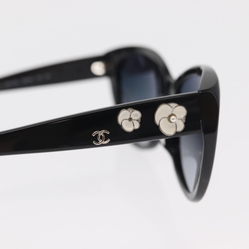 Chanel Camélia Sunglasses Plastic Black Plastic Sunglasse Accessory (Pre-Owned)