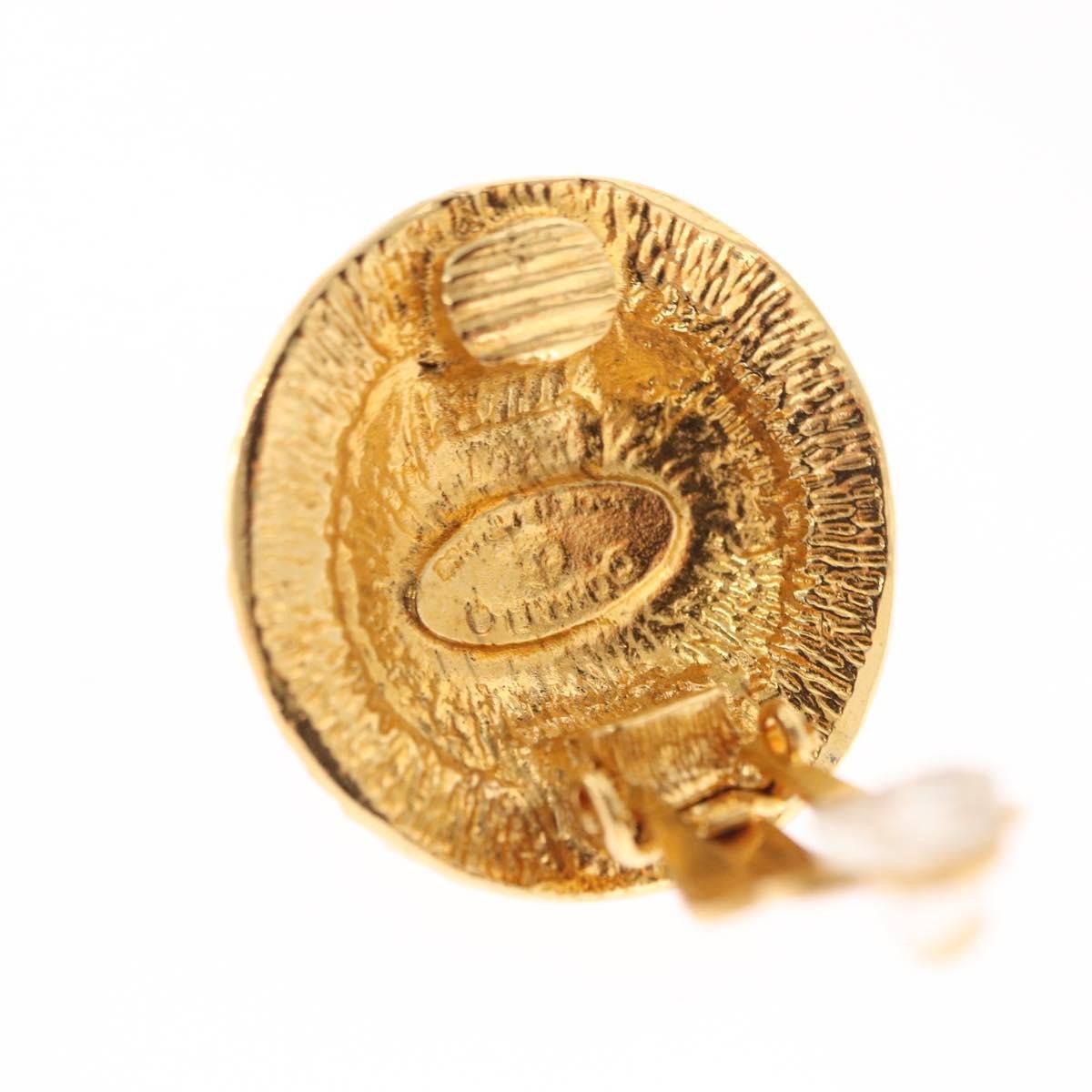 Chanel Vintage 31 Rue Cambon Round Clip-On Earrings Metal Gold Metal Earrings Jewelry (Pre-Owned)