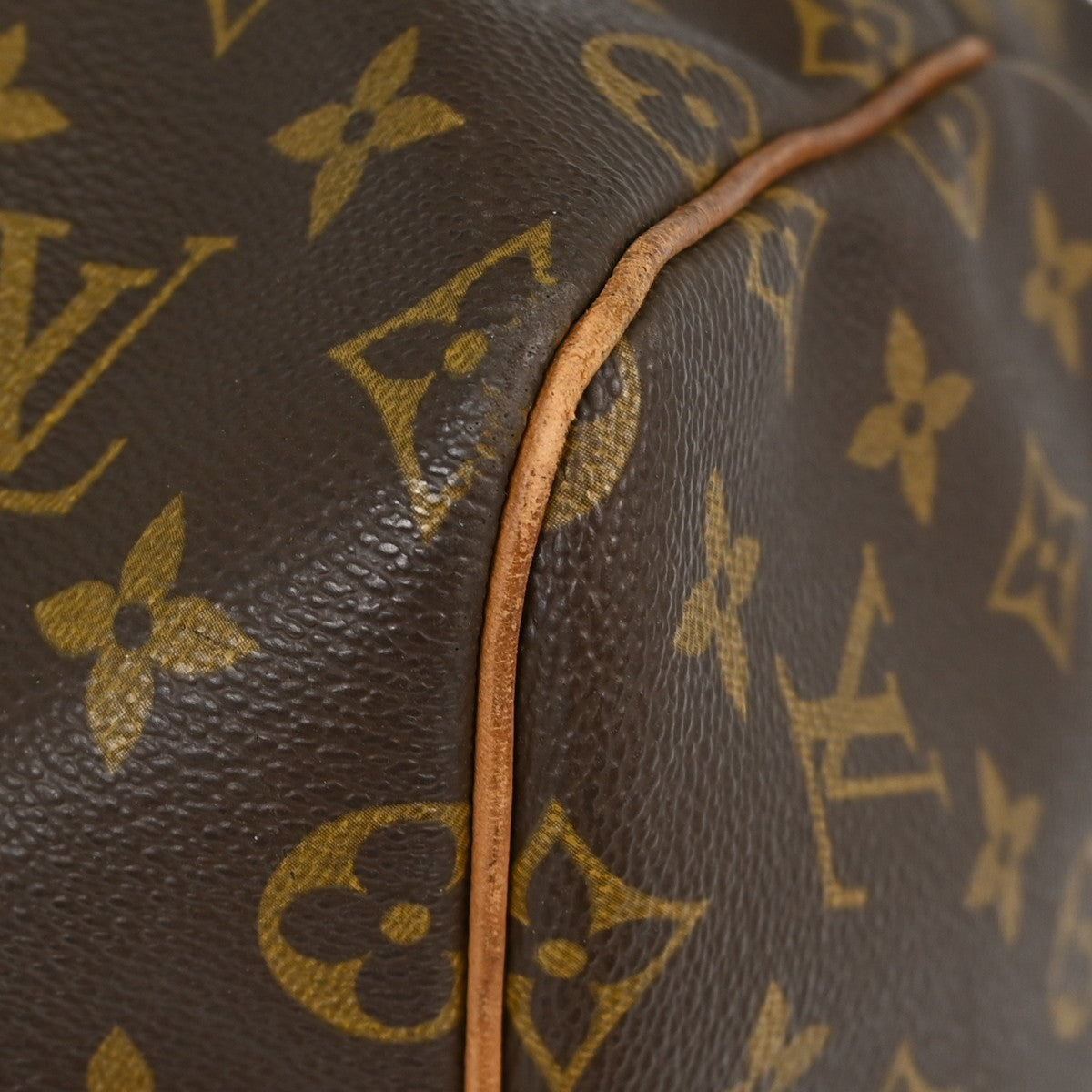 Louis Vuitton Keepall Bag Monogram Canvas Brown Canvas Travel Bag Bag (Pre-Owned)