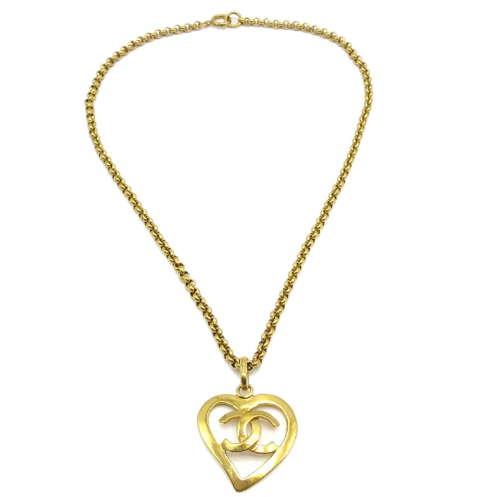 Chanel Cc Heart Pendant Necklace Metal Gold Gold_Plated Necklace Jewelry (Pre-Owned)