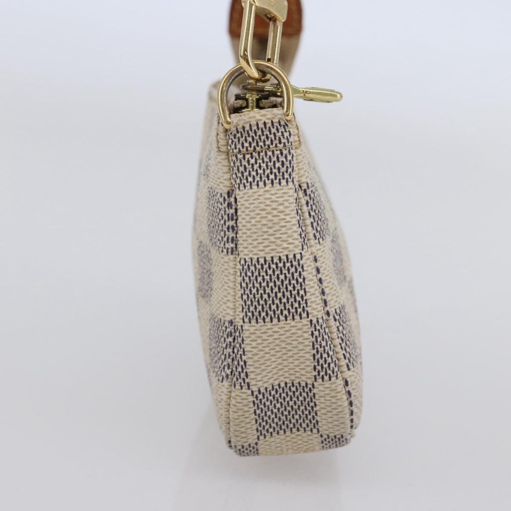 Louis Vuitton Pochette Accessoires Damier White Canvas Bag (Pre-Owned)
