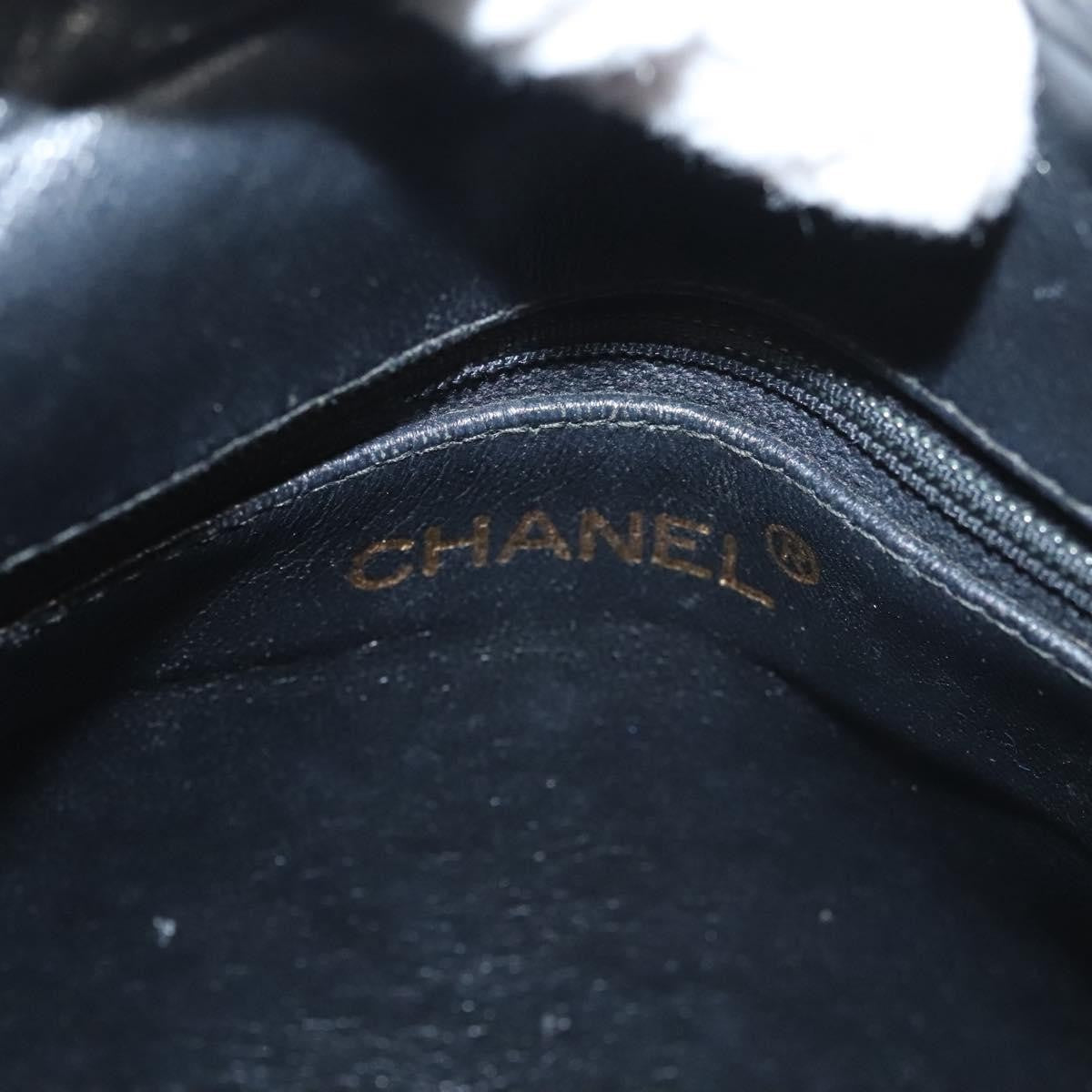 Chanel Vintage Front Pocket Camera Bag Canvas White Canvas Shoulder Bag Bag (Pre-Owned)