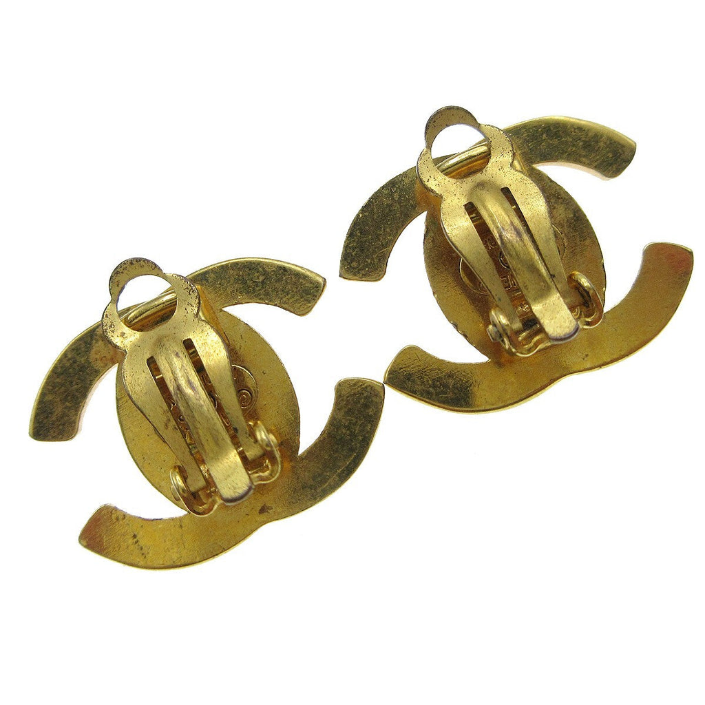 Chanel Cc Turnlock Clip-On Earrings Metal Gold Gold_Plated Earrings Jewelry (Pre-Owned)