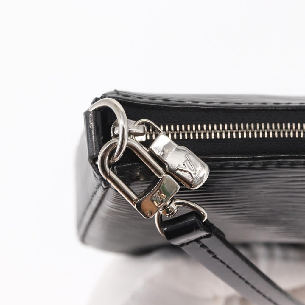 Louis Vuitton Pochette Accessoires Nm Electric Epi Leather Black Leather Clutche & Pouche Bag (Pre-Owned)