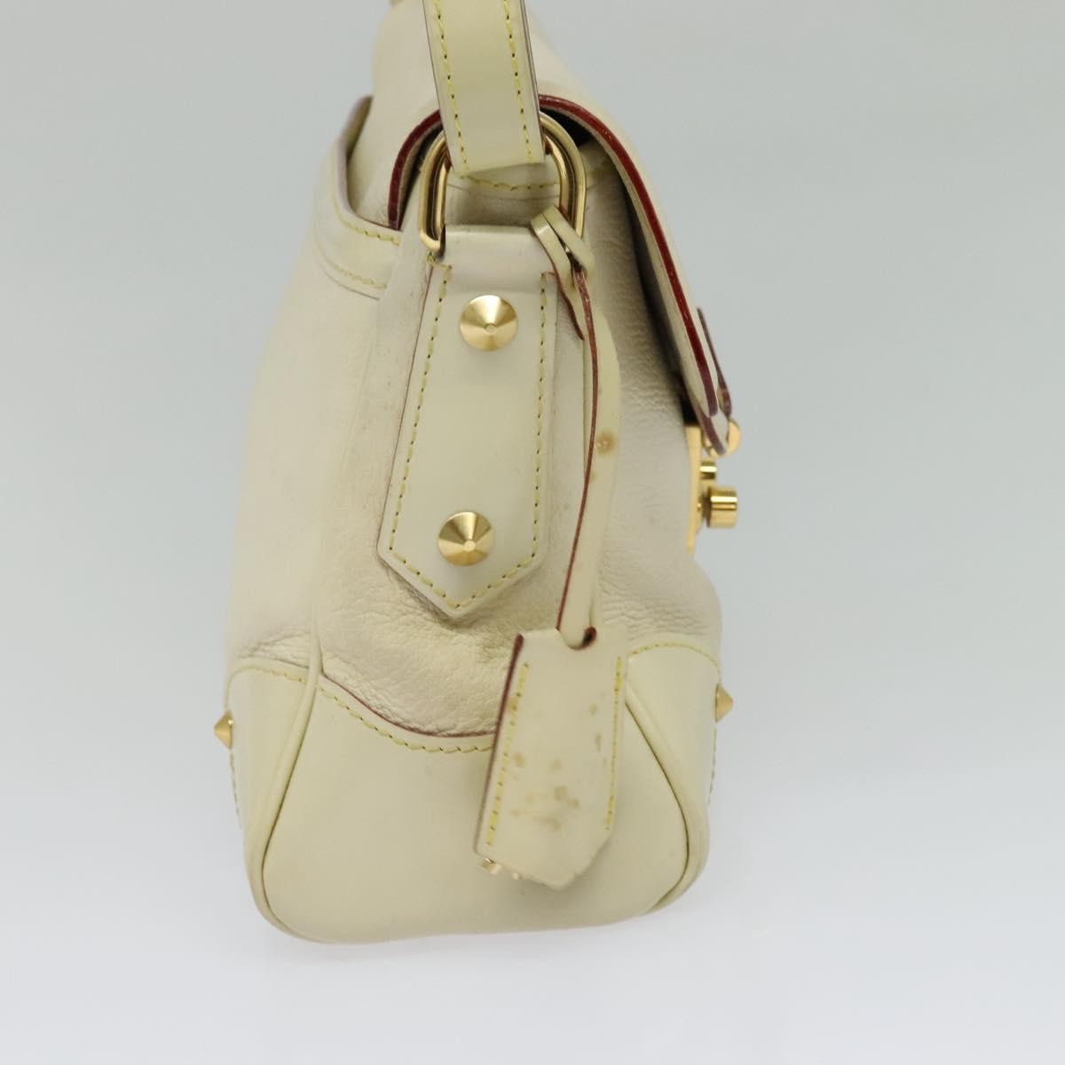 Louis Vuitton Suhali L'essentiel Handbag Leather White Leather Shoulder Bag Bag (Pre-Owned)