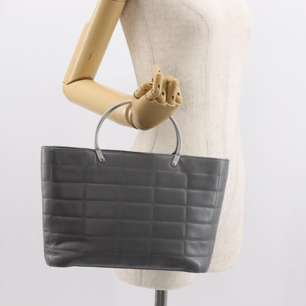 Chanel Vintage Chocolate Bar Metal Ring Tote Quilted Lambskin Gray Leather Tote Bag Bag (Pre-Owned)