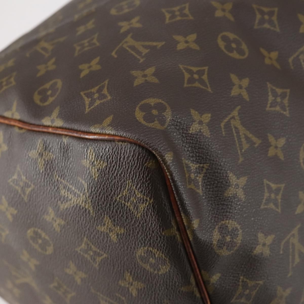 Louis Vuitton Keepall Bag Monogram Canvas Brown Canvas Travel Bag Bag (Pre-Owned)