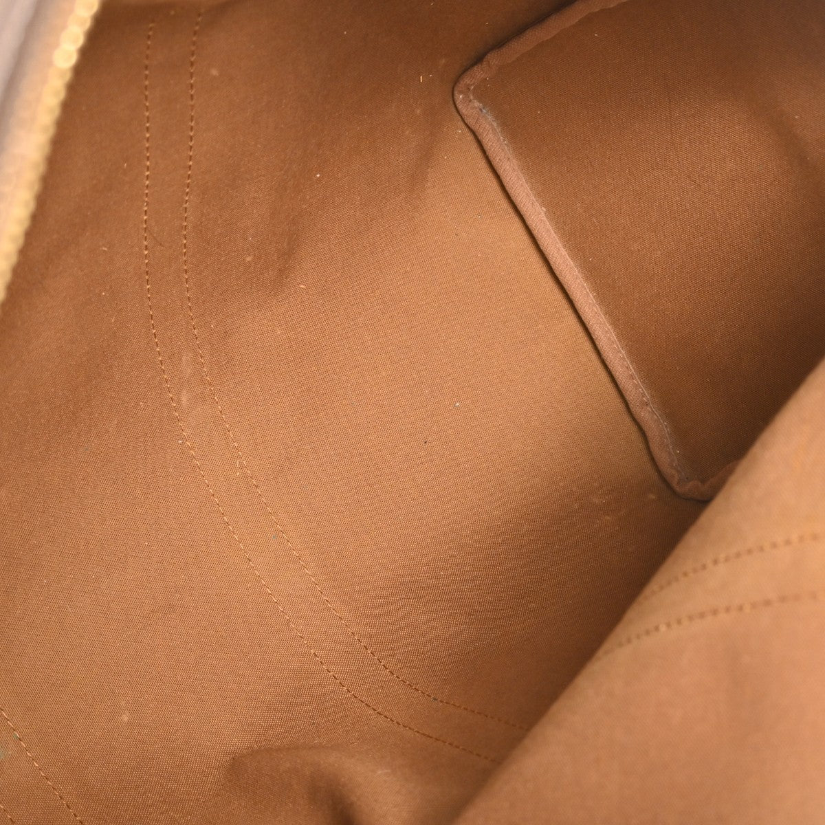 Louis Vuitton Keepall Bag Monogram Canvas Brown Canvas Travel Bag Bag (Pre-Owned)