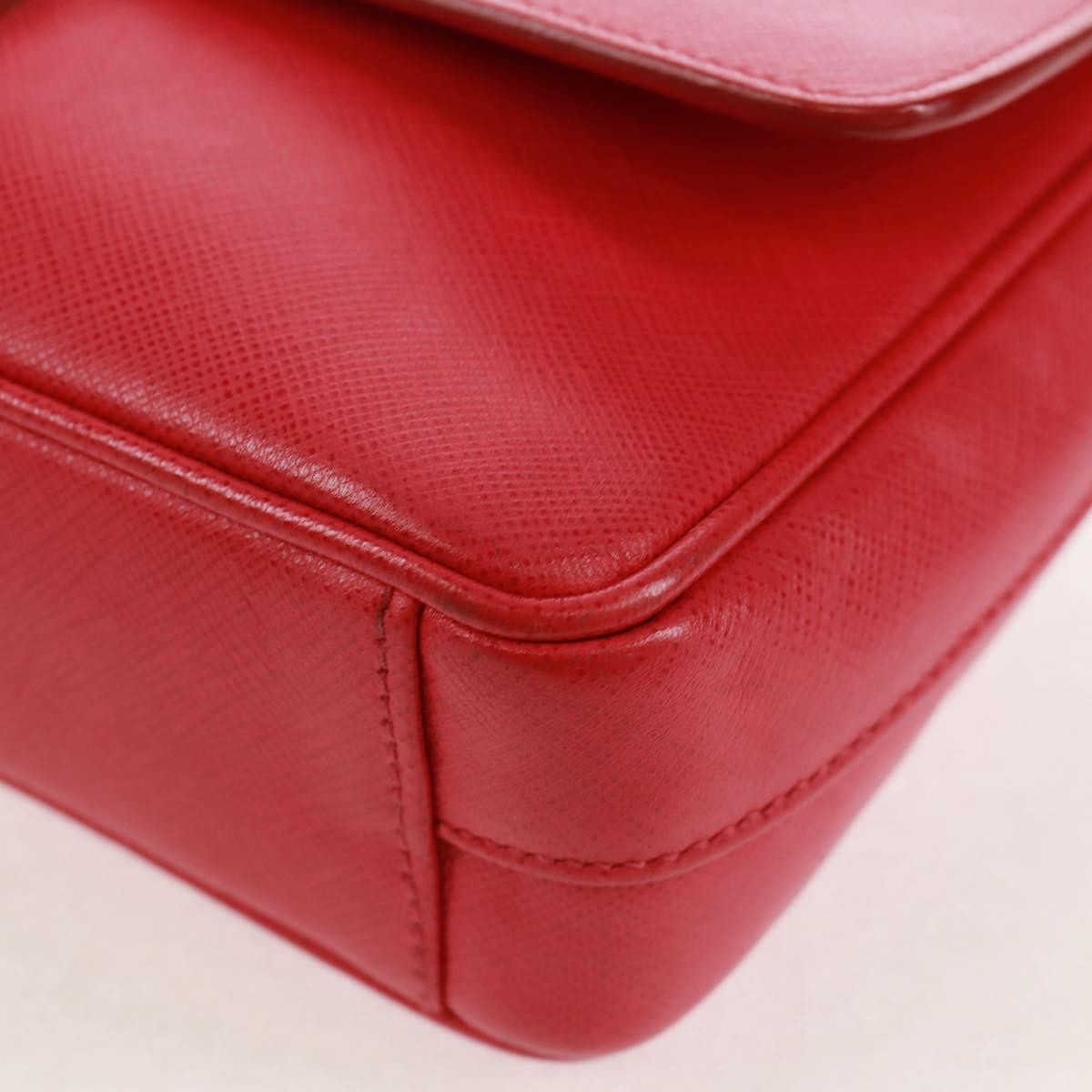 Prada Sound Chain Shoulder Bag Saffiano Leather Red Leather Shoulder Bag Bag (Pre-Owned)
