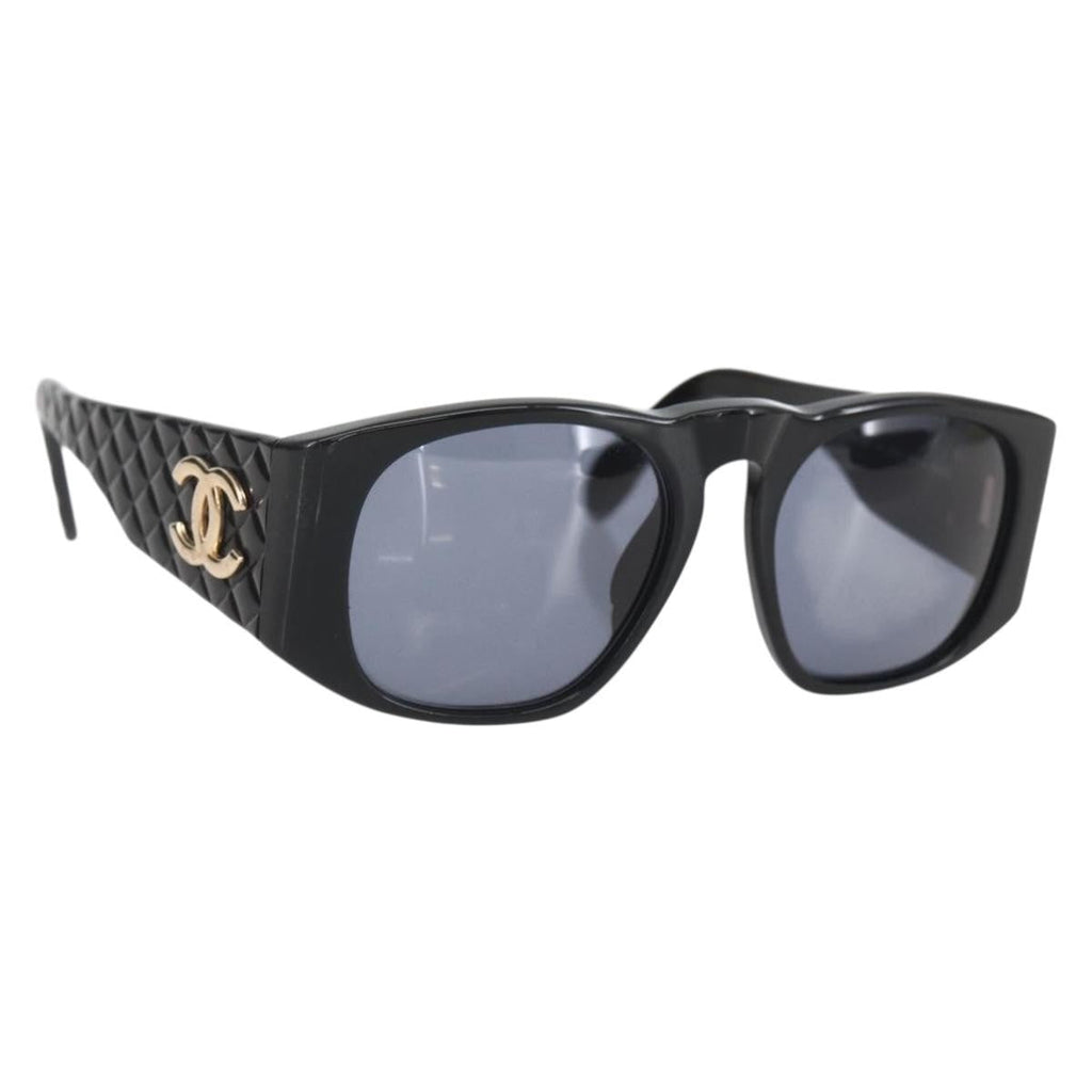 Chanel Cc Logo Matelasse Sunglasses Eye Wear Plastic Black Plastic Sunglasse Accessory (Pre-Owned)
