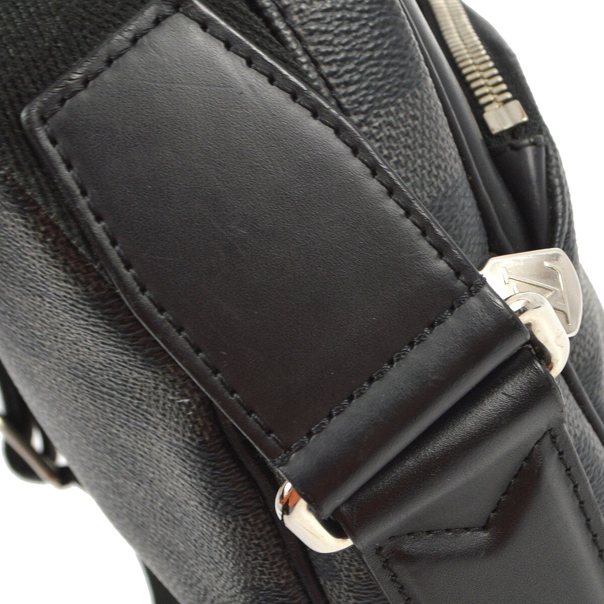 Louis Vuitton Dayton Reporter Bag Damier Graphite Black Canvas Shoulder Bag Bag (Pre-Owned)