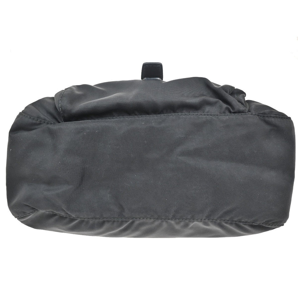 Prada Buckle Messenger Bag Tessuto Black Nylon Shoulder Bag Bag (Pre-Owned)