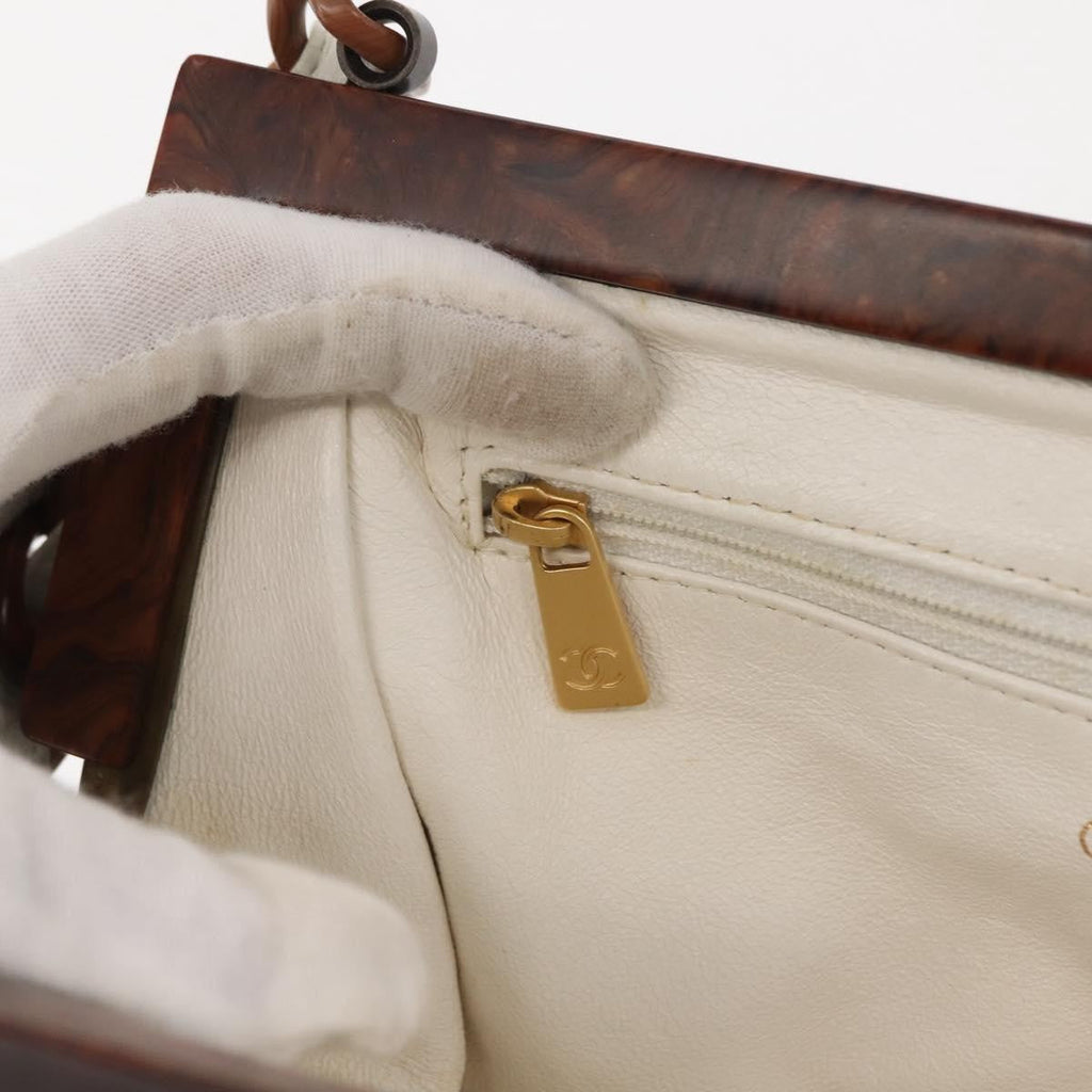 Chanel Wooden Frame Striped Shoulder Bag Leather White Leather Shoulder Bag Bag (Pre-Owned)