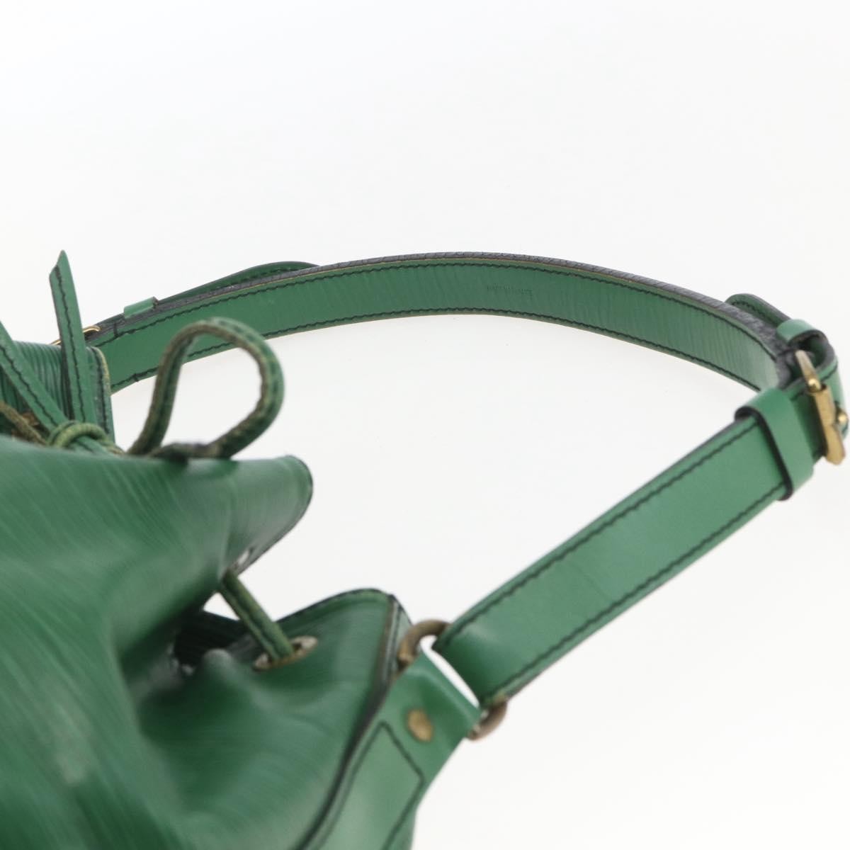 Louis Vuitton Petit Noe Handbag Epi Leather Green Leather Shoulder Bag Bag (Pre-Owned)